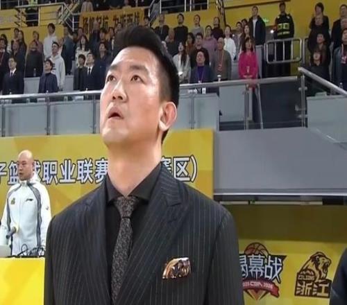 挑战未来,国脚潮牌,恤亮相,爱游戏,爱游戏体育,AiYouXi,爱游戏体育官网