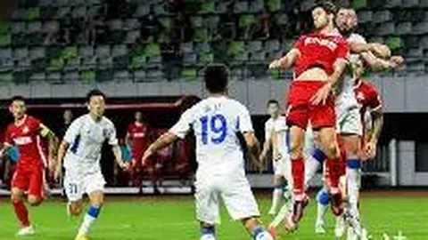 “米拉索客场激战正酣，昨日征程6胜4负，防守大考即将揭晓！”